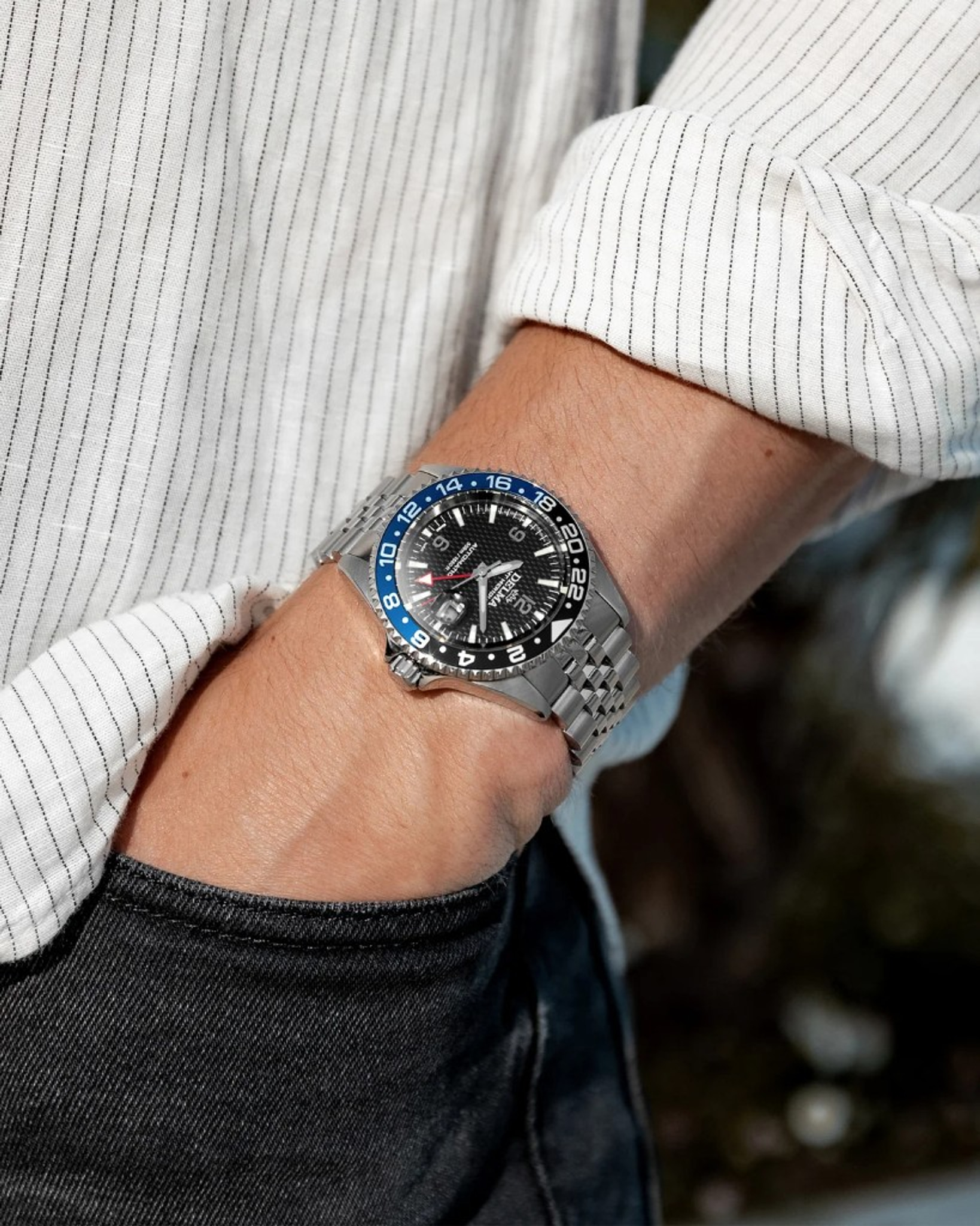 DELMA Santiago GMT Meridian 着用カット